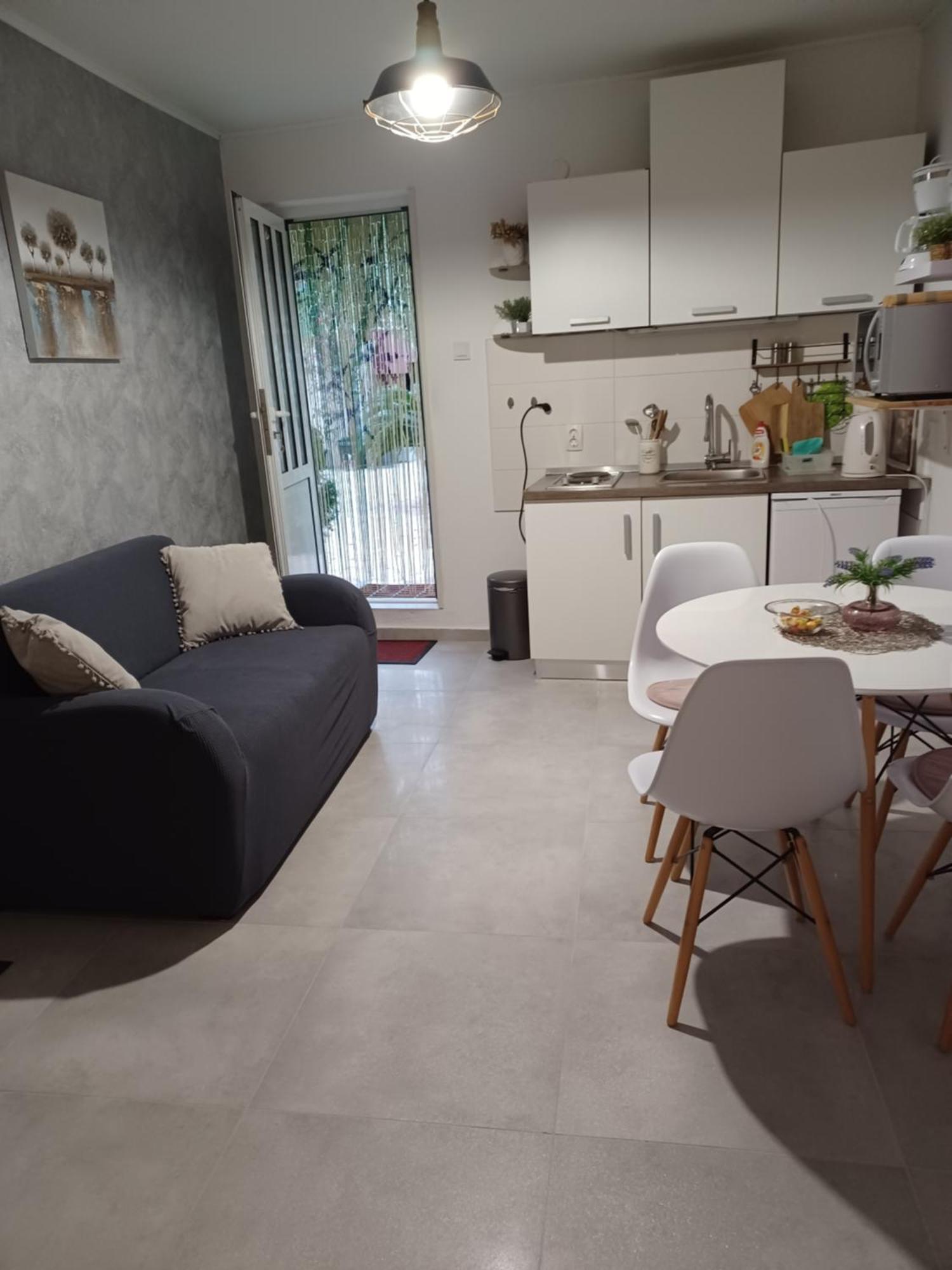 Mira Apartment Trogir
