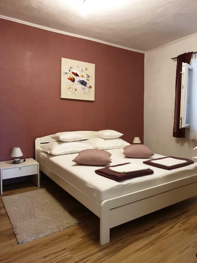 Apartment Mira Trogir